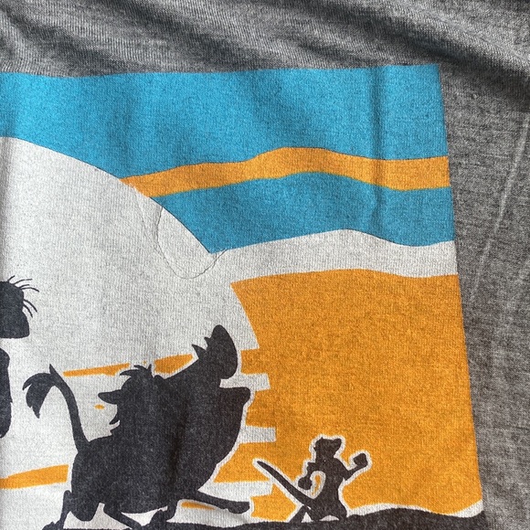 GUC Disney T-shirt - Picture 2 of 3